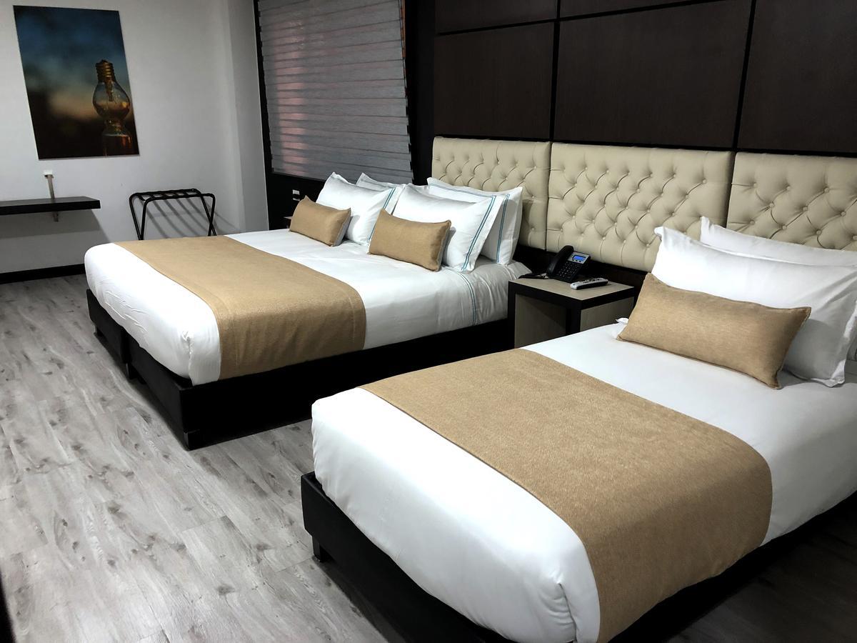 Hotel American Visa Tower Bogotá Esterno foto