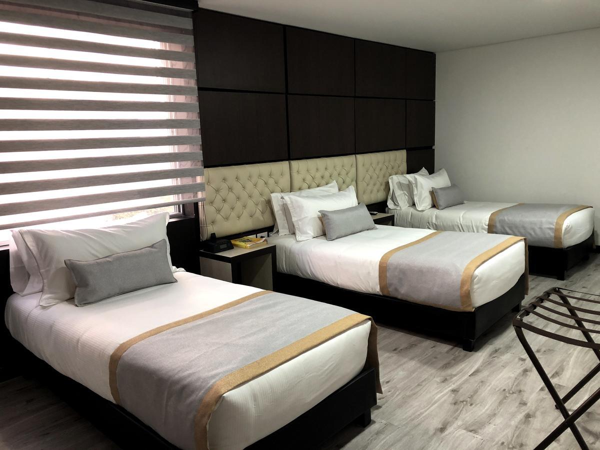 Hotel American Visa Tower Bogotá Esterno foto